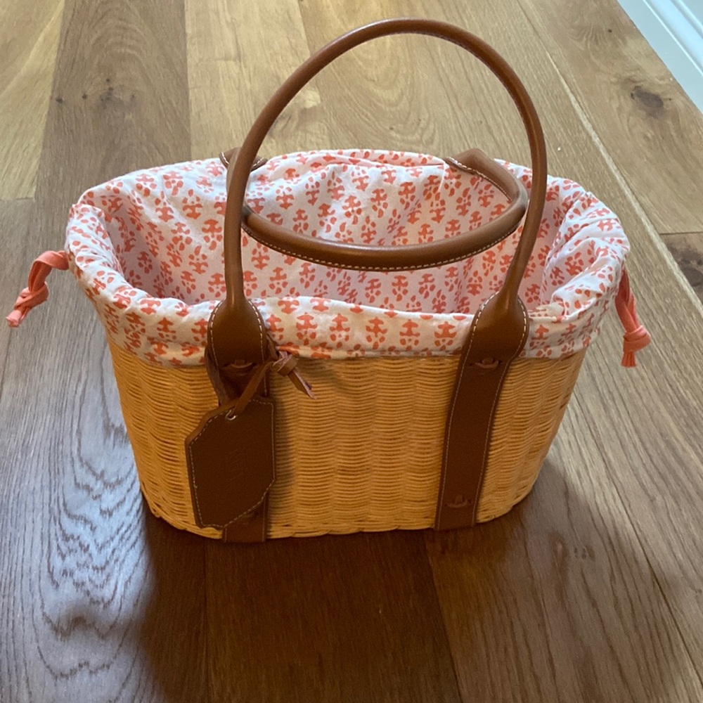 Amanda lindroth palm beach wicker tote nwt